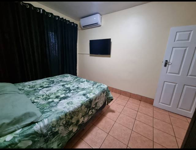 3 BEDROOM HOUSE FOR SALE IN CROSSMOOR
